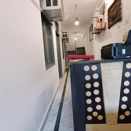 Hotel Hauz Khas Fort View Nowe Delhi Zewnętrze zdjęcie