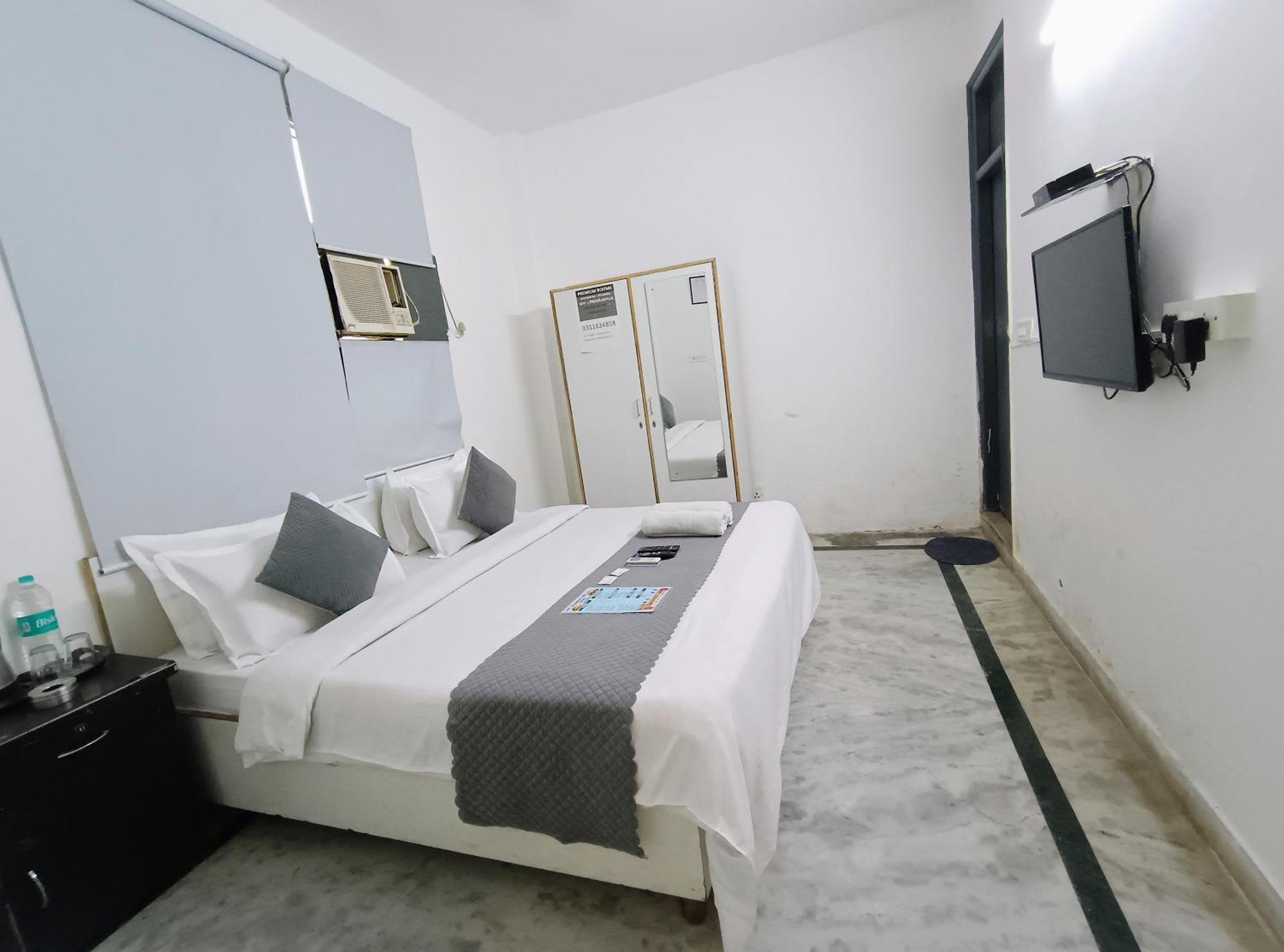 Hotel Hauz Khas Fort View Nowe Delhi Zewnętrze zdjęcie