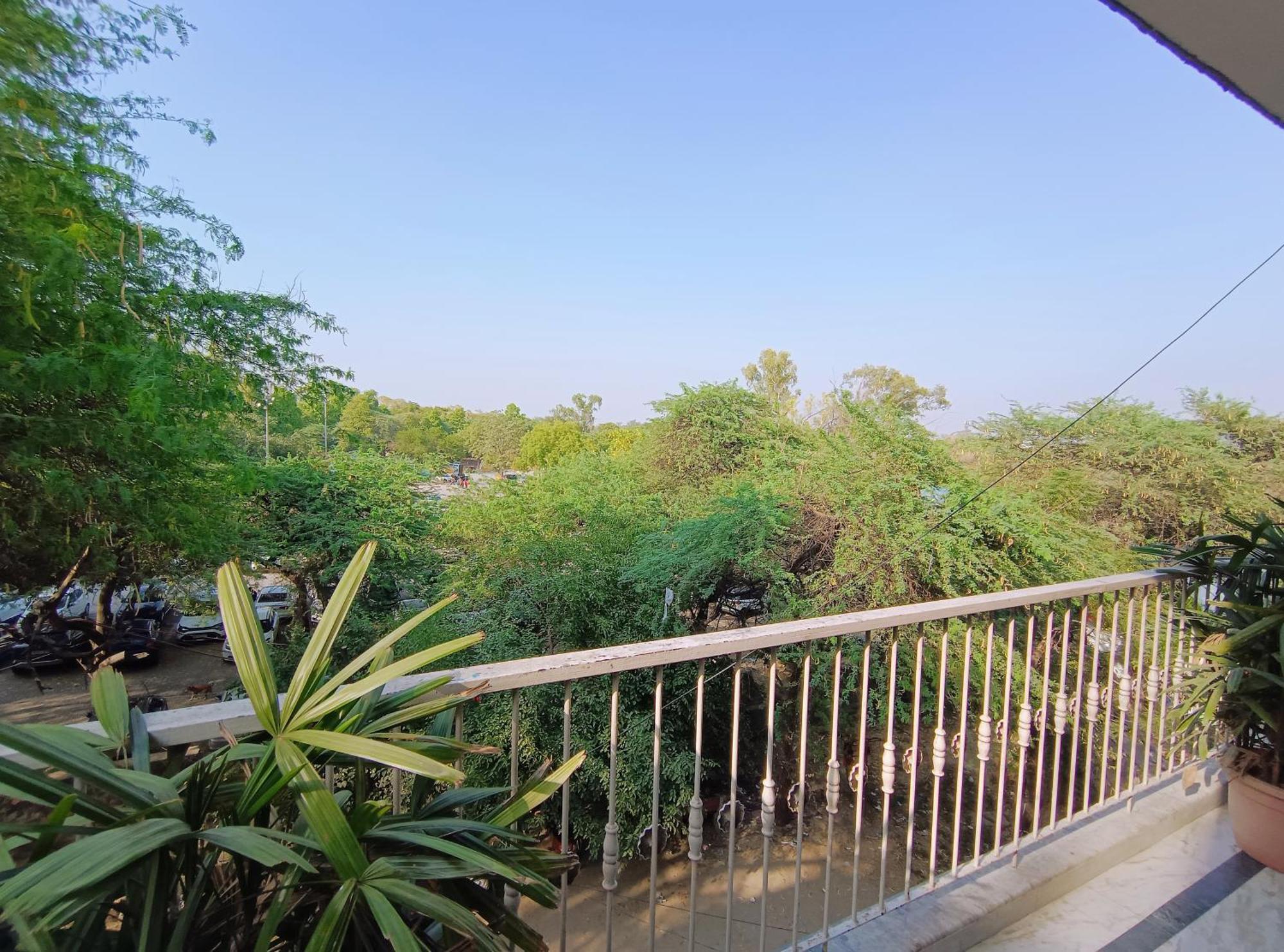Hotel Hauz Khas Fort View Nowe Delhi Zewnętrze zdjęcie