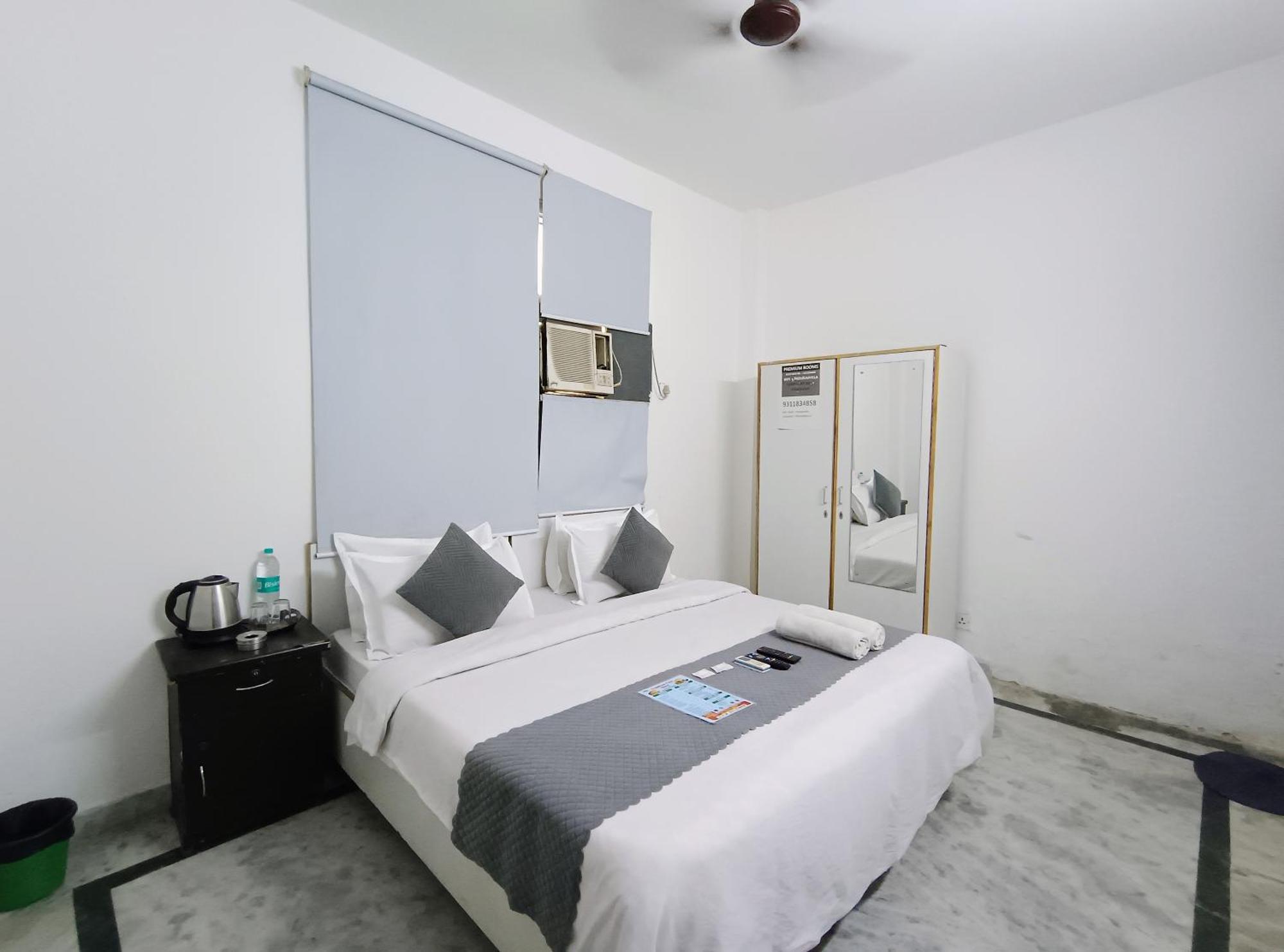 Hotel Hauz Khas Fort View Nowe Delhi Zewnętrze zdjęcie