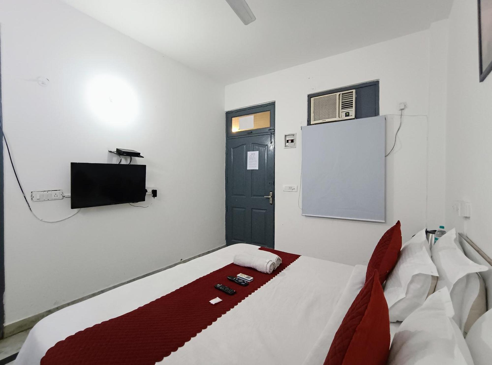 Hotel Hauz Khas Fort View Nowe Delhi Zewnętrze zdjęcie