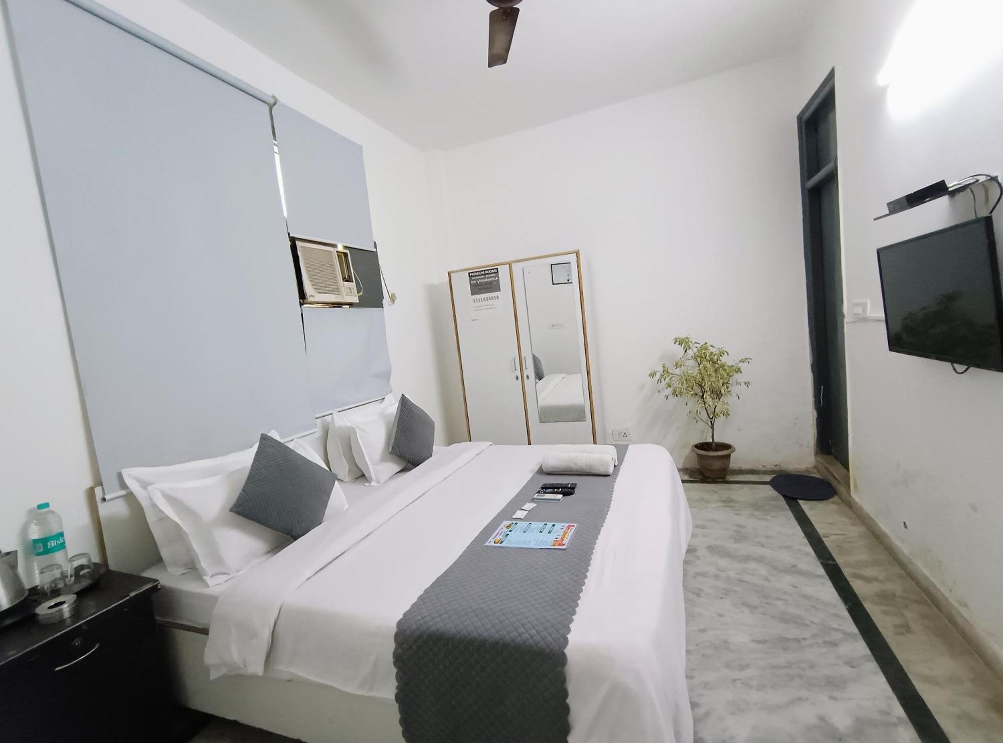 Hotel Hauz Khas Fort View Nowe Delhi Zewnętrze zdjęcie
