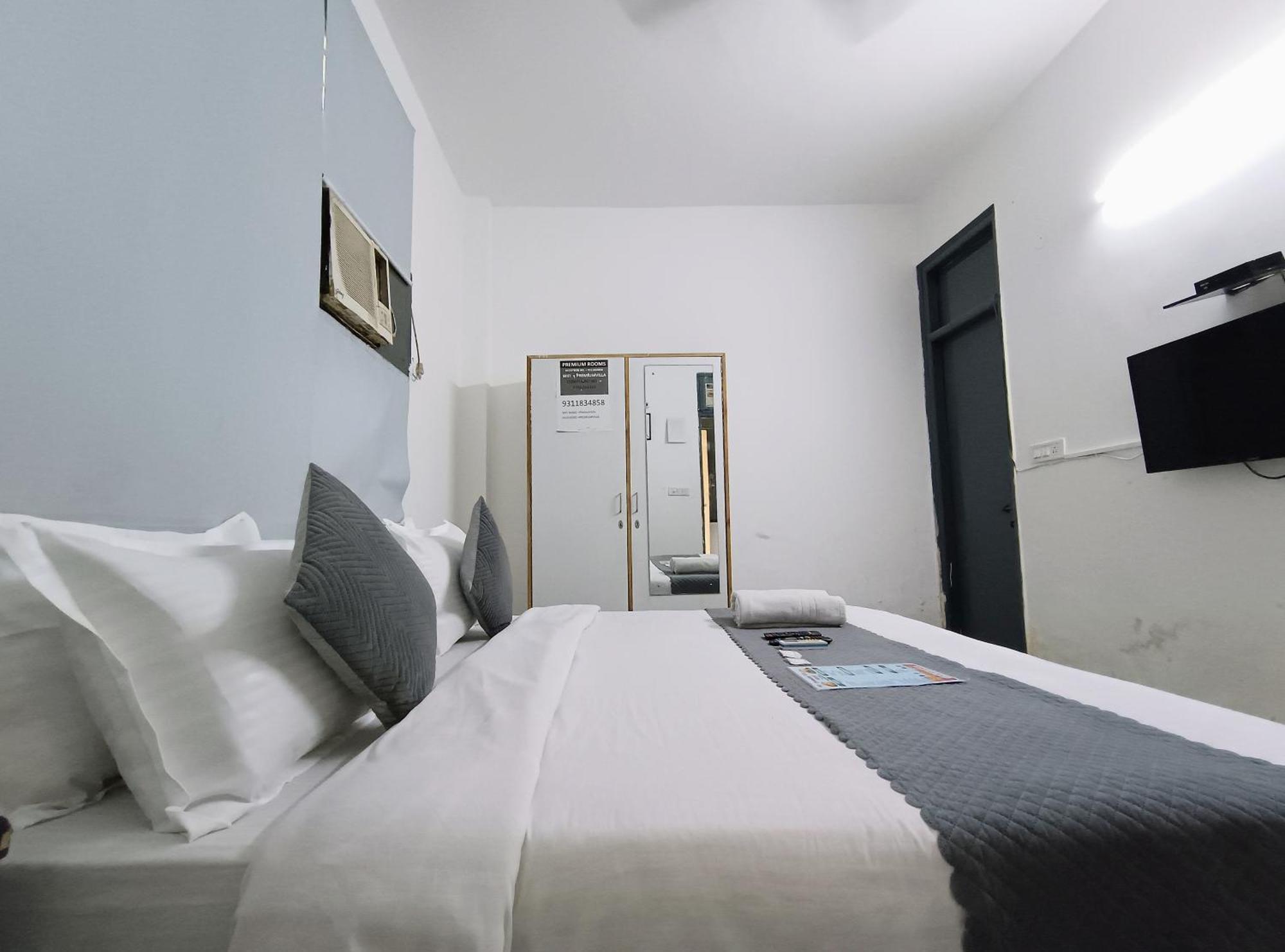 Hotel Hauz Khas Fort View Nowe Delhi Zewnętrze zdjęcie