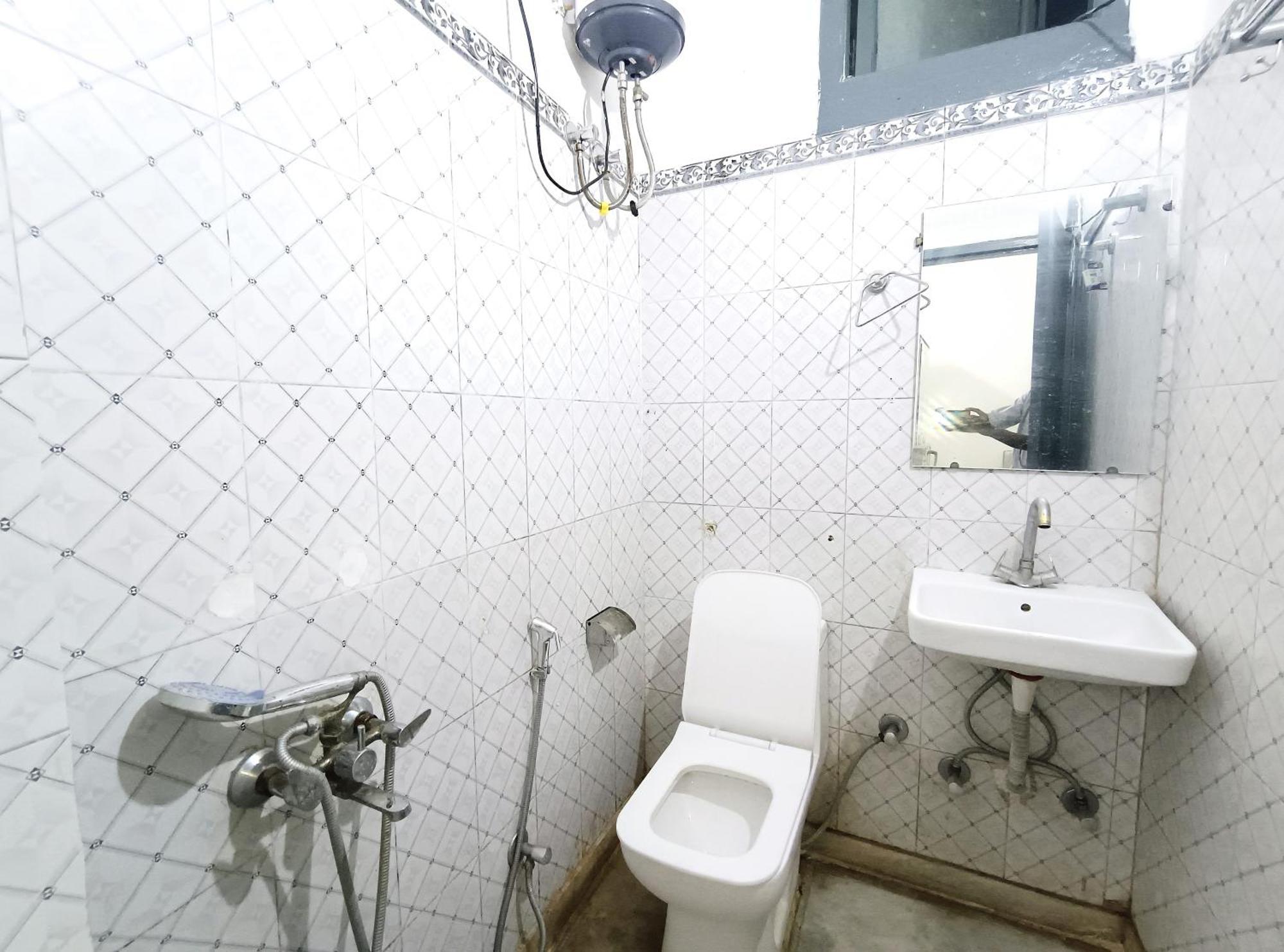 Hotel Hauz Khas Fort View Nowe Delhi Zewnętrze zdjęcie